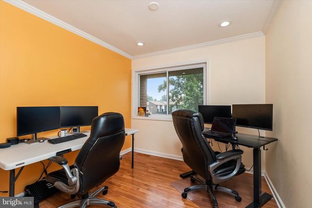458 LIVINGSTON DR, East Windsor, NJ 08520