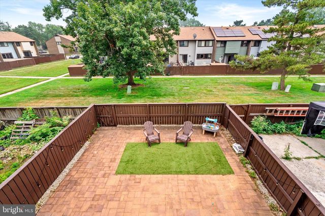 458 LIVINGSTON DR, East Windsor, NJ 08520