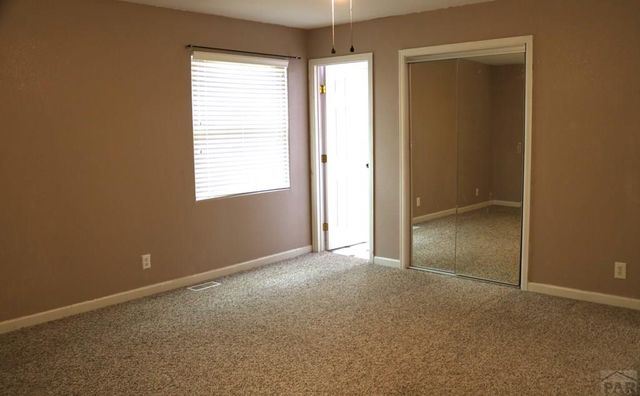 317 Autobee Rd, Avondale, CO 81022