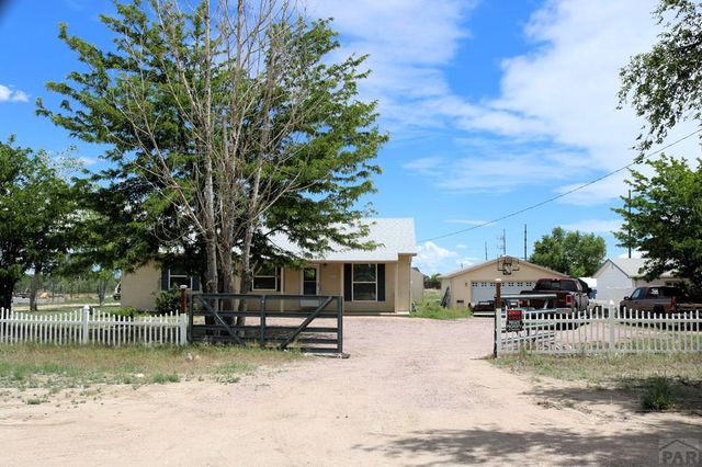 317 Autobee Rd, Avondale, CO 81022