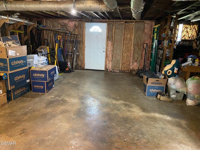 1011 Honeysuckle Drive, Newport, TN 37821