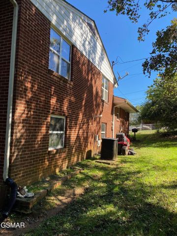1011 Honeysuckle Drive, Newport, TN 37821