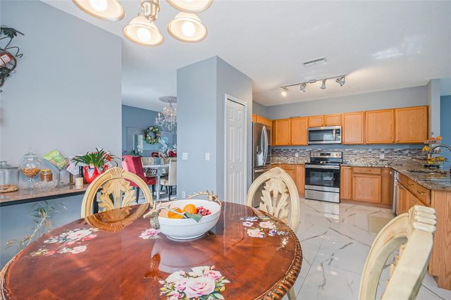 554 BRISTOL CIRCLE, Kissimmee, FL 34758