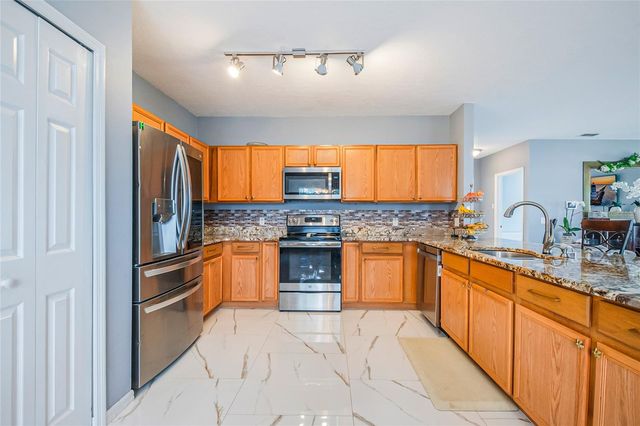 554 BRISTOL CIRCLE, Kissimmee, FL 34758