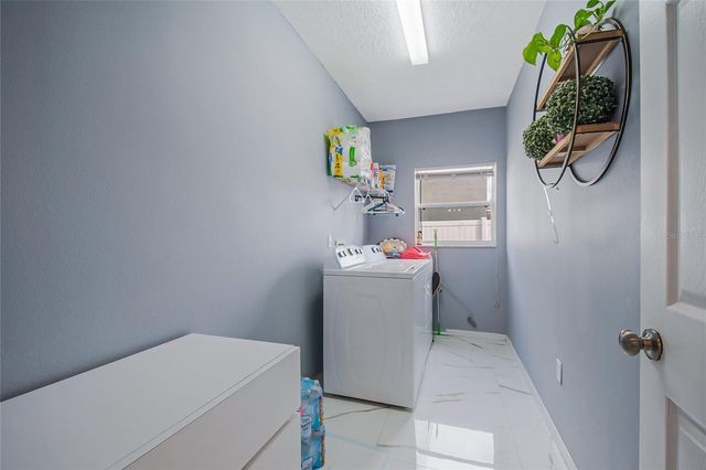 554 BRISTOL CIRCLE, Kissimmee, FL 34758