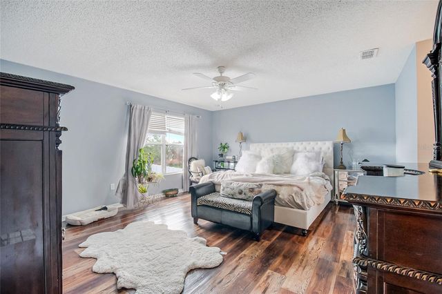 554 BRISTOL CIRCLE, Kissimmee, FL 34758