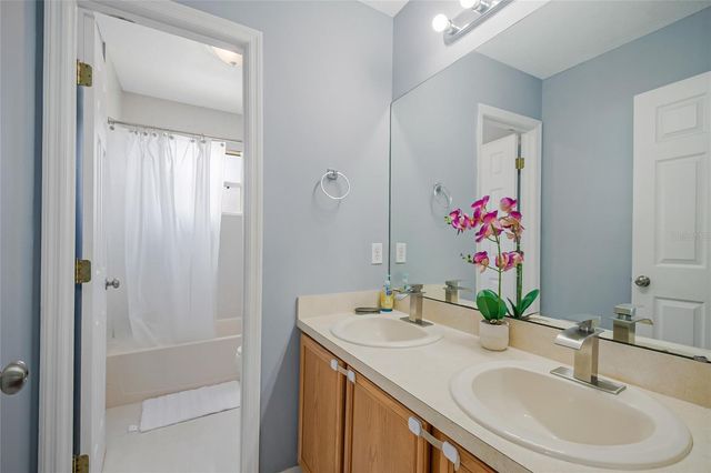 554 BRISTOL CIRCLE, Kissimmee, FL 34758