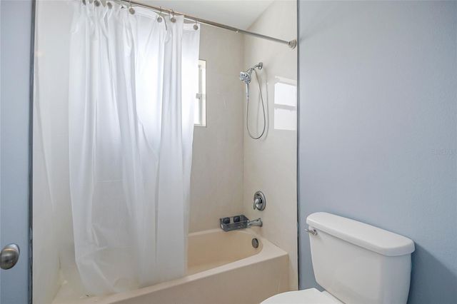 554 BRISTOL CIRCLE, Kissimmee, FL 34758