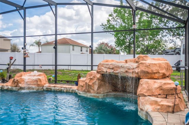 554 BRISTOL CIRCLE, Kissimmee, FL 34758