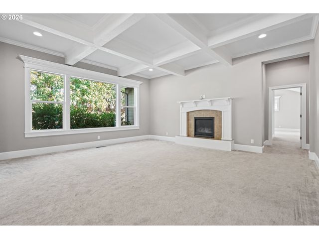3735 NORWICH Ave, Eugene, OR 97408