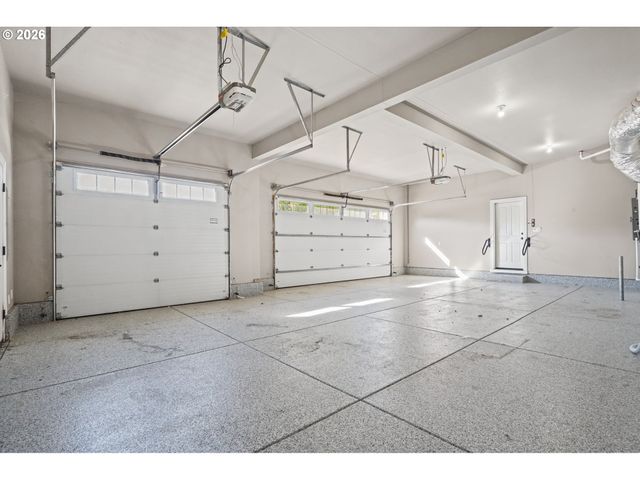 3735 NORWICH Ave, Eugene, OR 97408