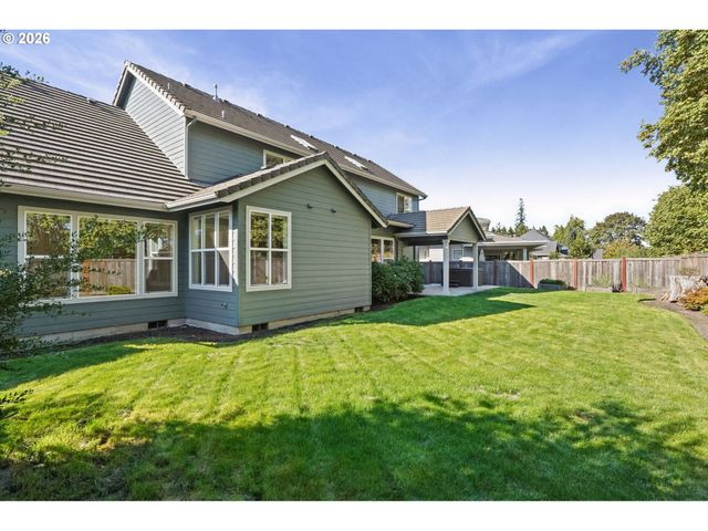 3735 NORWICH Ave, Eugene, OR 97408