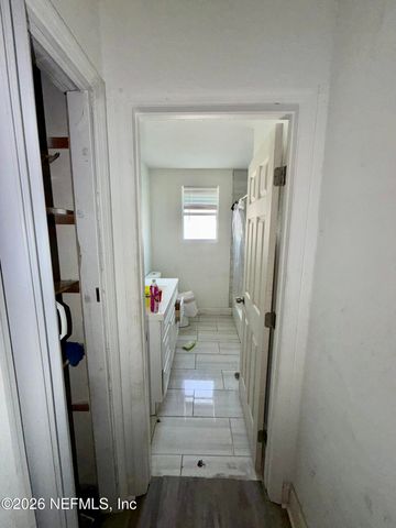 1929 W 10TH Street, Jacksonville, FL 32209