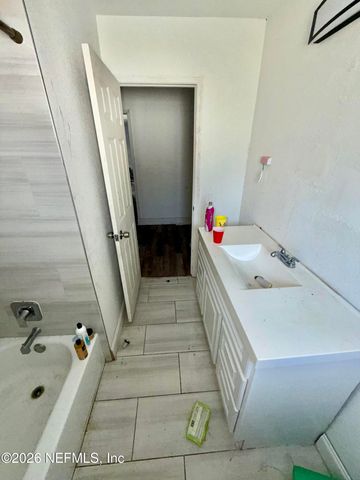 1929 W 10TH Street, Jacksonville, FL 32209