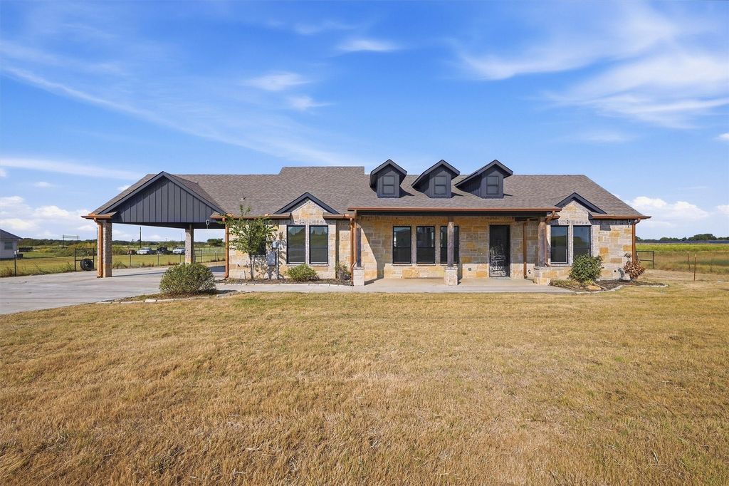 4009 FM 901, Whitesboro, TX 76273