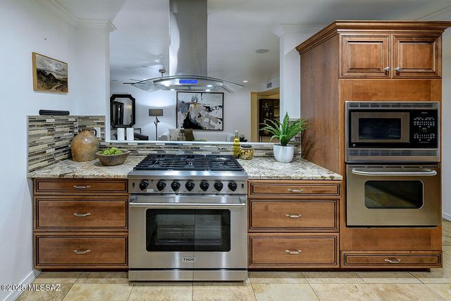 2714 W Magee Road, Tucson, AZ 85742