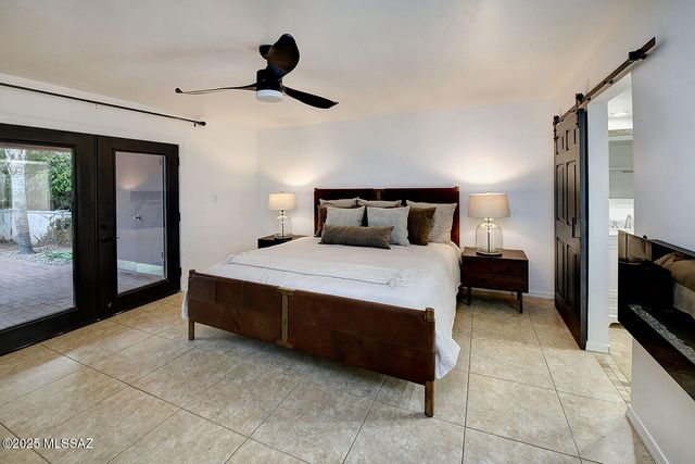 2714 W Magee Road, Tucson, AZ 85742