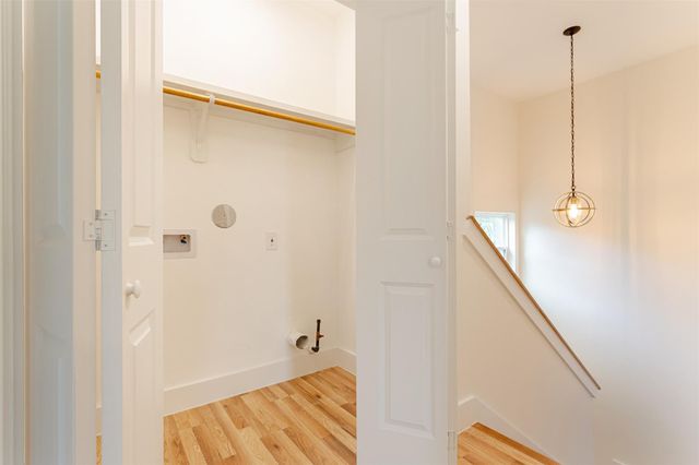 8923 De Priest Street, Houston, TX 77088