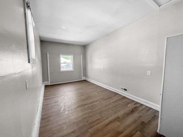 2623 E 8th, Wichita, KS 67214