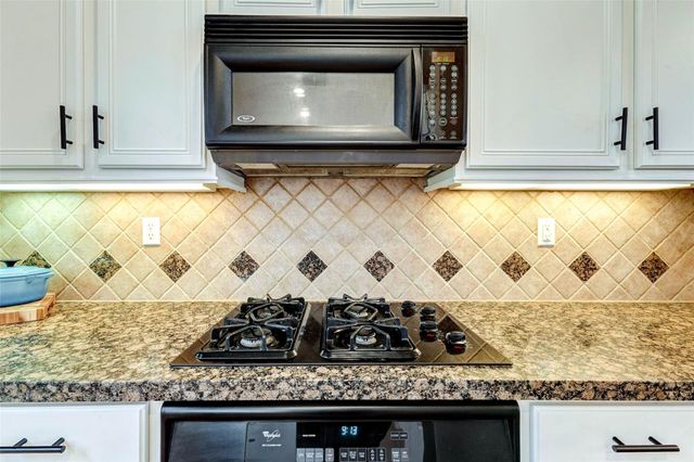 610 Leverkuhn Street, Houston, TX 77007
