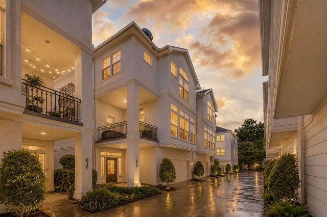 610 Leverkuhn Street, Houston, TX 77007