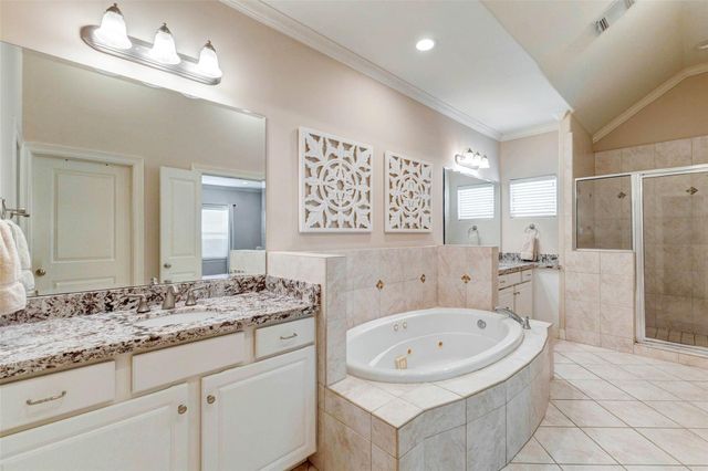 610 Leverkuhn Street, Houston, TX 77007