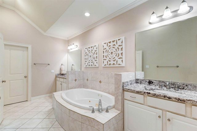 610 Leverkuhn Street, Houston, TX 77007