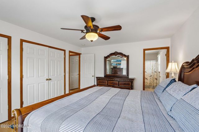 92 Birch Street, Beachwood, NJ 08722