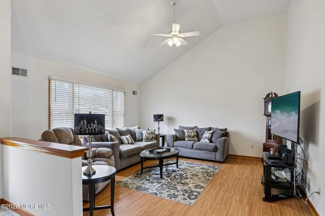 92 Birch Street, Beachwood, NJ 08722