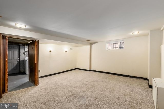 2010 T ST SE, Washington, DC 20020