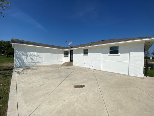 11526 E US Hwy 80, Terrell, TX 75161