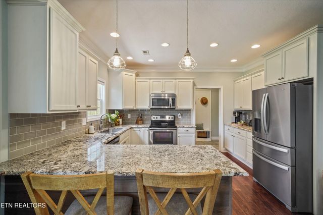 12311 Blacksburg Lane, Knoxville, TN 37922