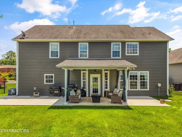 12311 Blacksburg Lane, Knoxville, TN 37922