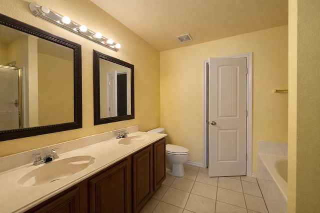 2704 Dakota Circle, Seagoville, TX 75159