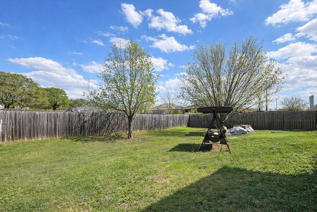 2704 Dakota Circle, Seagoville, TX 75159