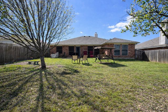 2704 Dakota Circle, Seagoville, TX 75159