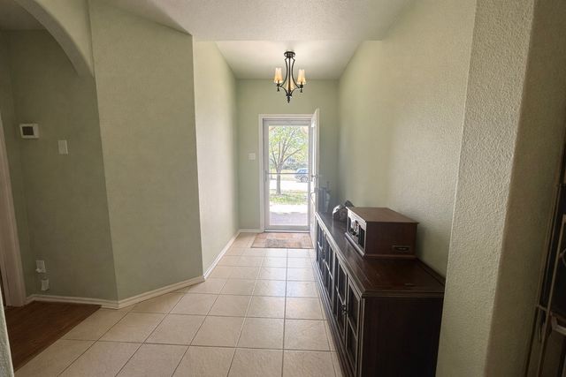 2704 Dakota Circle, Seagoville, TX 75159