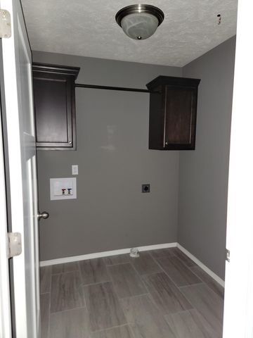 100 Hawthorn Avenue, Rogersville, MO 65742
