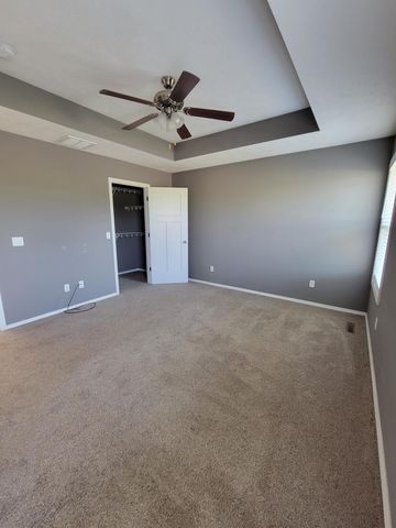 100 Hawthorn Avenue, Rogersville, MO 65742