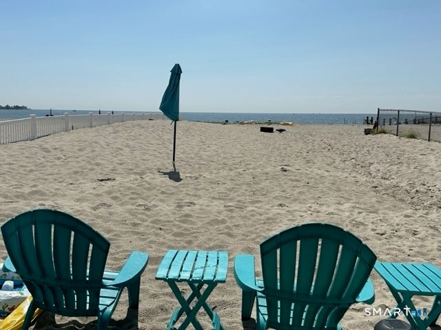 855 East Broadway, Milford, CT 06460