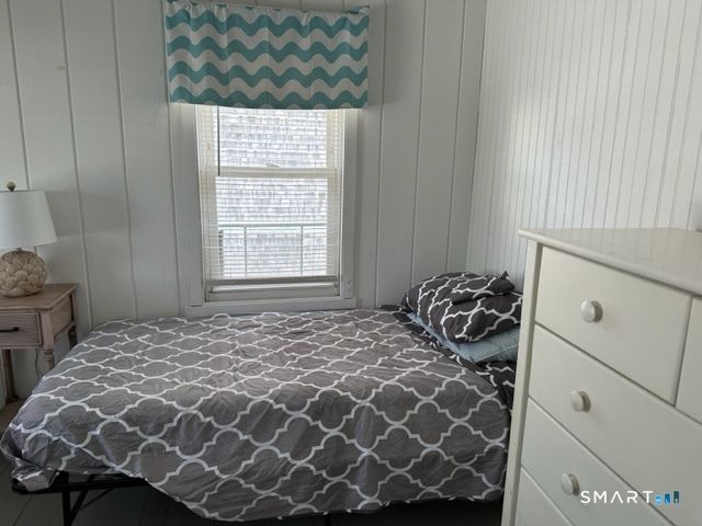 855 East Broadway, Milford, CT 06460