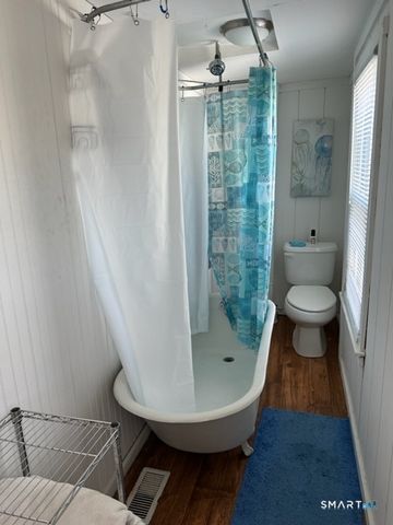 855 East Broadway, Milford, CT 06460