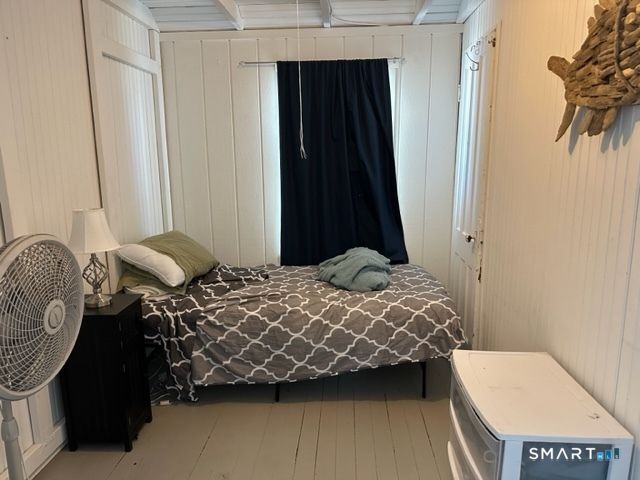 855 East Broadway, Milford, CT 06460