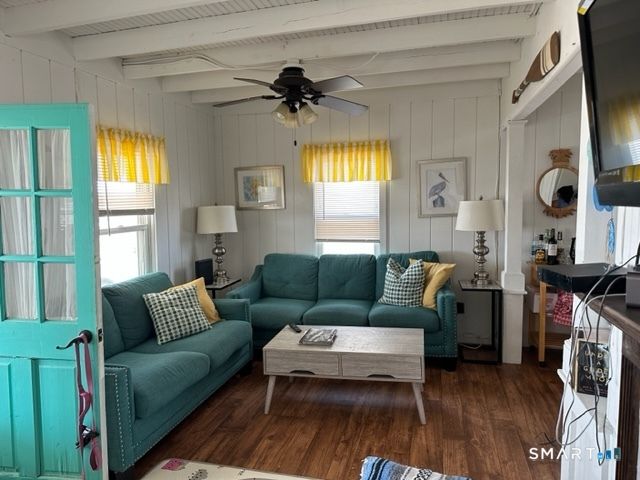 855 East Broadway, Milford, CT 06460