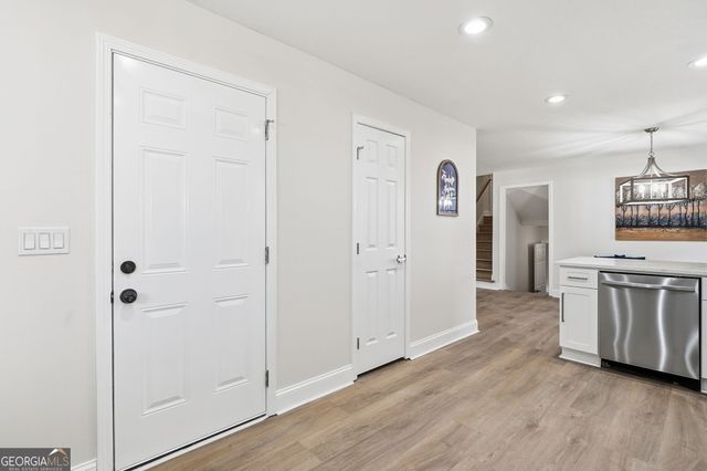 145 Timber Mill Circle, Carrollton, GA 30116