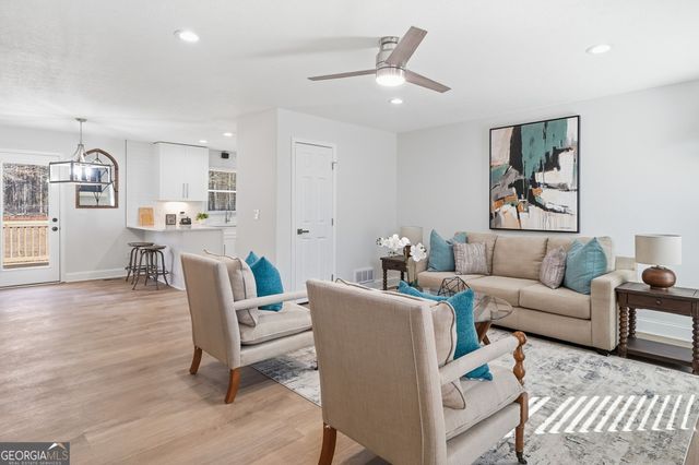 145 Timber Mill Circle, Carrollton, GA 30116