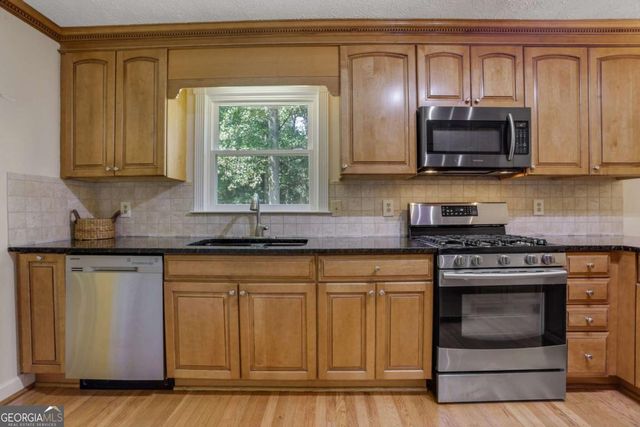 6268 Old Stone Mountain Rd, Tucker, GA 30087