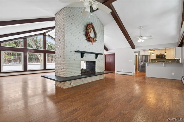 5242 Mckinley Parkway, Hamburg, NY 14075