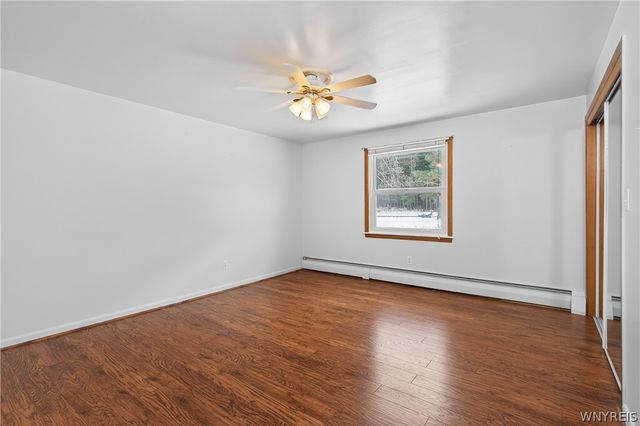 5242 Mckinley Parkway, Hamburg, NY 14075