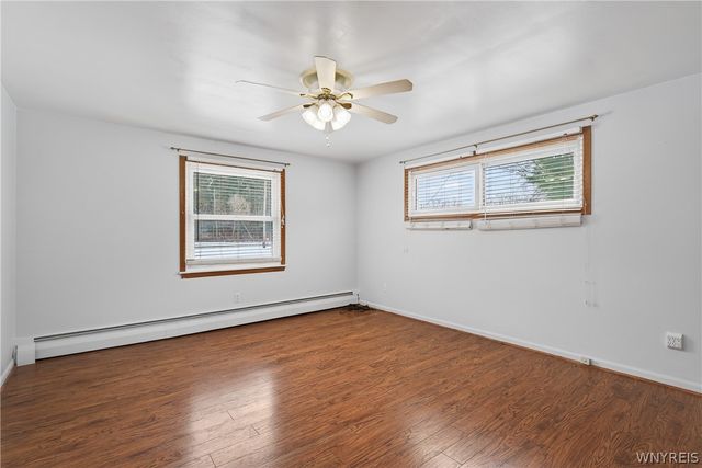 5242 Mckinley Parkway, Hamburg, NY 14075